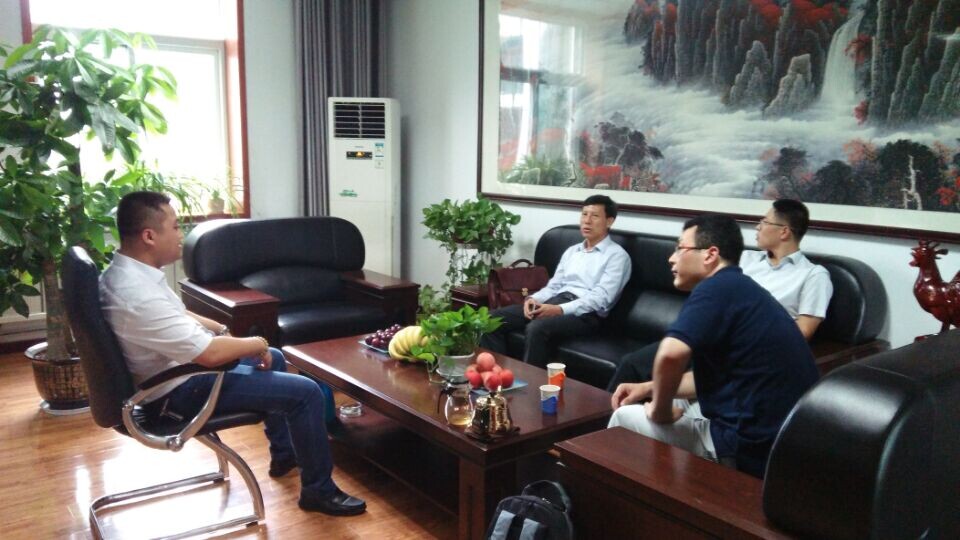 舍弗勒貿易（上海）有限公司北方區銷(xiāo)售總監安軍民先生一行蒞臨濟南鴻慷機電參觀(guān)指導工作